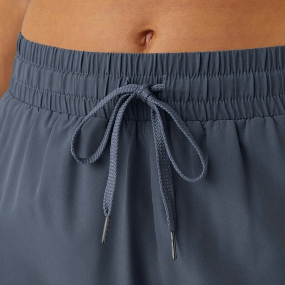 Halara Mid Rise‎ 2-in-1 Flowing Running Shorts 3" Medium - Picture 5 of 12
